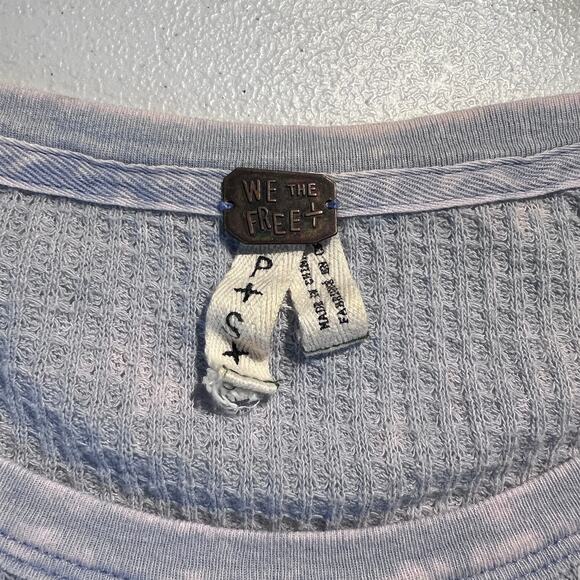 Free People Top Diamond Dozen Blue Thermal Slouchy Boho Artsy Fall Grunge Casual - Picture 4 of 5
